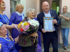 Жительнице Щигров Курской области 6 мая исполнилось 100 лет