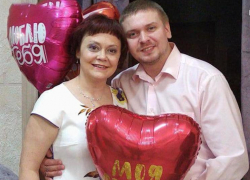 Жительница курского Железногорска вышла замуж за бывшего ученика и родила ребенка