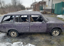 При обстреле села Гордеевка Курской области повреждены дом и автомобиль