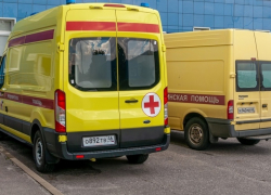 В Курске 66-летняя пассажирка автобуса пострадала при резком торможении