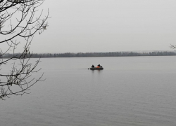 В Курчатове Курской области в пруду-охладителе утонул мужчина