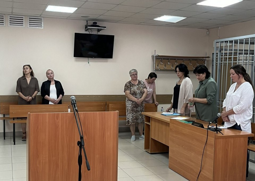 Курский областной суд оставил в колонии экс-депутата КГС Надежду Тарубарову