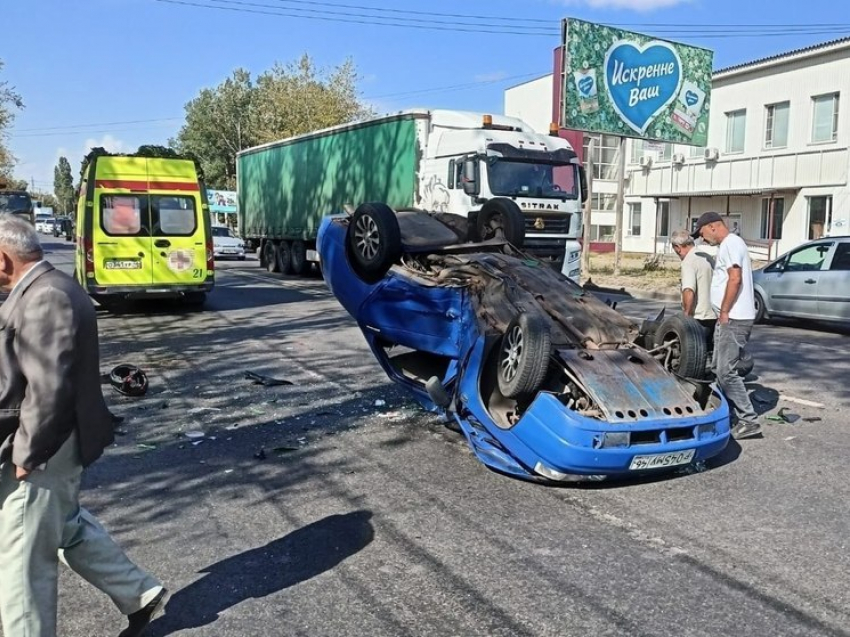 Водитель легковушки погиб в ДТП с мотоциклом в Курске